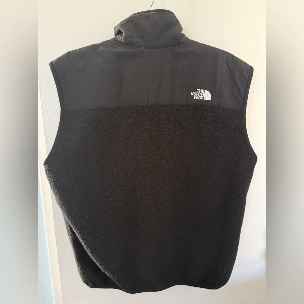 The North Face Denali Black Zip Pockets Fleece Outdoor Hiking Vest Sz M
